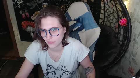 Snapshot of greenwitch9 chatting on 03-18-26, 11:13 Lina online show from 03-18-26, 11:13