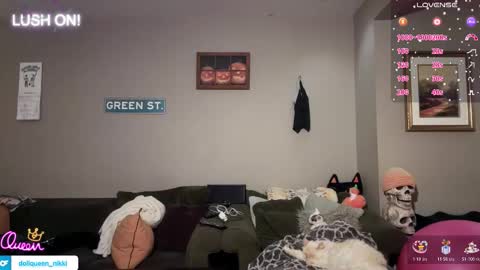 SexQueen Nikki online show from 02-11-26, 09:25