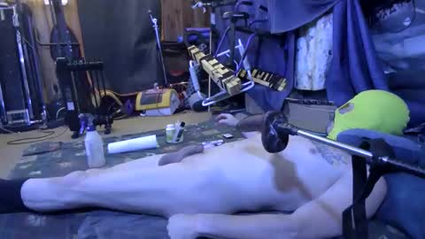 Snapshot of gregbball1 chatting on 11-18-25, 10:20 electrogee1 online show from 11-18-25, 10:20