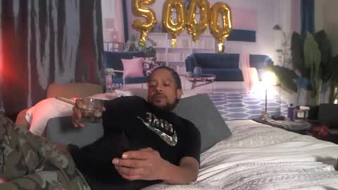 NICE and sometimes Savvy online show from 09-28-25, 04:07