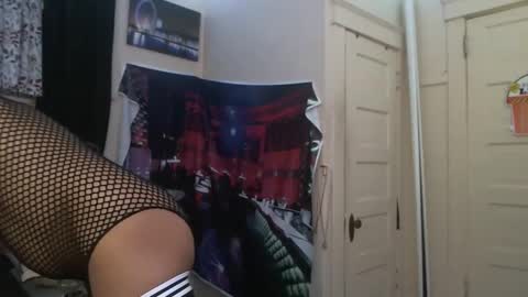 NICE and sometimes Savvy online show from 10-07-25, 04:20