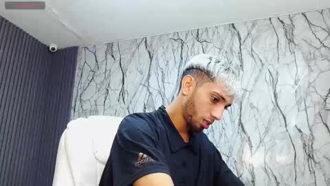 Snapshot of gregori_latin19 chatting on 10-29-25, 12:29 gregori_latin19 online show from 10-29-25, 12:29