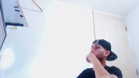 Snapshot of gregory_hardxx chatting on 11-13-25, 04:11 GREGORY online show from 11-13-25, 04:11