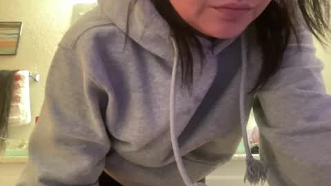 Snapshot of gremirl chatting on 01-16-26, 01:20 Grem online show from 01-16-26, 01:20