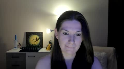 Greta online show from 10-22-25, 07:35