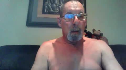 greybeard6868 online show from 12-17-24, 01:38
