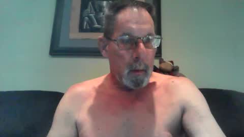 greybeard6868 online show from 12-31-24, 05:51