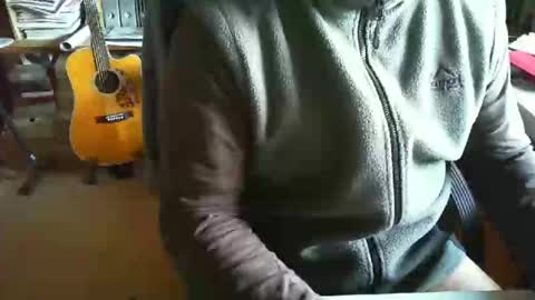 Snapshot of greyhounddog chatting on 01-29-25, 09:55 greyhounddog online show from 01-29-25, 09:55