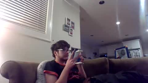 Snapshot of greyvan96 chatting on 02-14-25, 01:34 Perfectlyaveragesavage online show from 02-14-25, 01:34