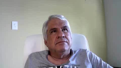 Snapshot of grisa01 chatting on 02-08-25, 07:16 grisa01 online show from 02-08-25, 07:16