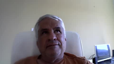 Snapshot of grisa01 chatting on 09-17-25, 04:30 grisa01 online show from 09-17-25, 04:30