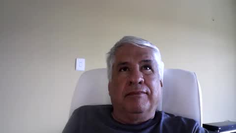 Snapshot of grisa01 chatting on 10-26-25, 02:45 grisa01 online show from 10-26-25, 02:45