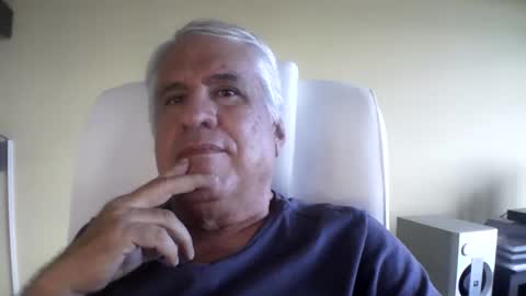 grisa01 online show from 11-19-25, 07:58