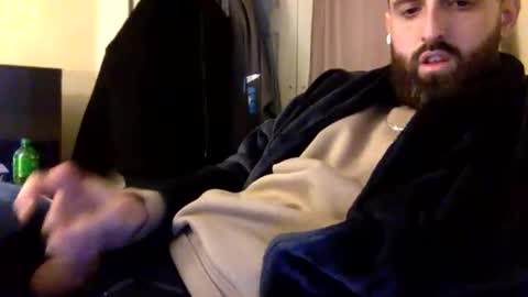 Snapshot of grobs123 chatting on 12-04-25, 01:48 grobs123 online show from 12-04-25, 01:48