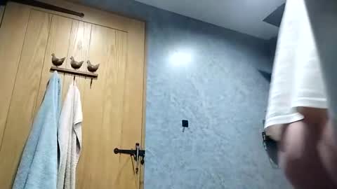 Snapshot of grzegorz34 chatting on 12-03-24, 09:12 Greg online show from 12-03-24, 09:12