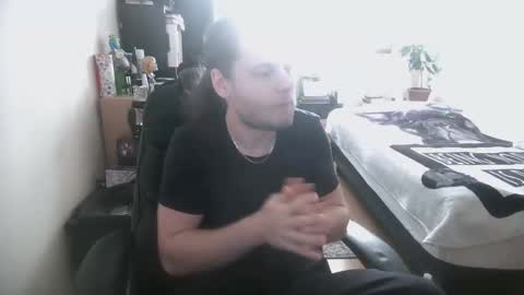 Gizzy online show from 12-20-25, 11:17