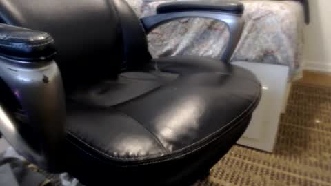 Snapshot of gt69696969 chatting on 09-12-25, 08:42 Master Bate online show from 09-12-25, 08:42