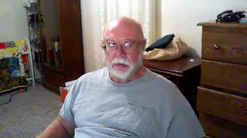 Gary online show from 10-04-25, 10:46