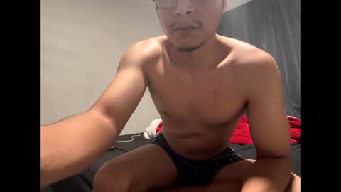 gtrap233 online show from 11-21-25, 06:23