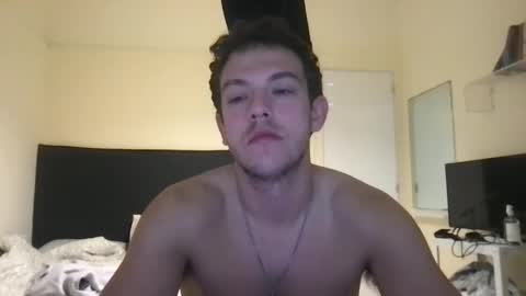 guapogringo03 online show from 09-14-25, 05:01