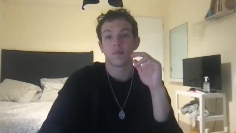 guapogringo03 online show from 09-16-25, 07:37