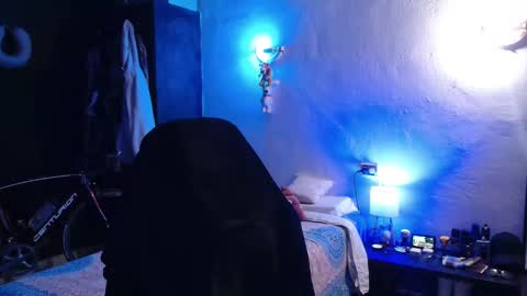 Snapshot of guayaco_ chatting on 02-05-25, 03:09 Guayaco  online show from 02-05-25, 03:09