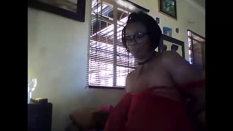 Snapshot of gucci_bx chatting on 12-10-24, 07:16 gucci-bx online show from 12-10-24, 07:16