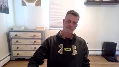 gudguy2025 online show from 02-02-26, 06:28