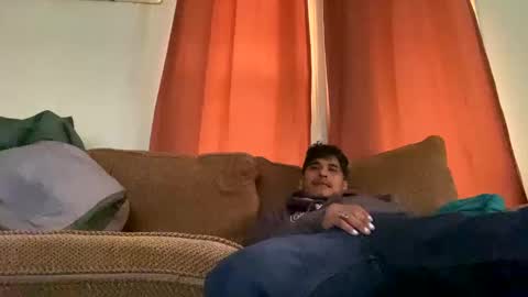 Snapshot of guerra938644 chatting on 02-21-25, 10:04 BulgeAddiction online show from 02-21-25, 10:04