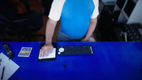 guesswhatigot2 online show from 11-15-25, 02:53