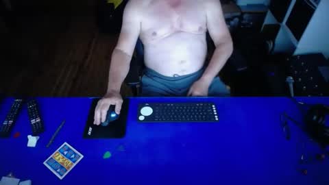 guesswhatigot2 online show from 01-15-26, 09:03