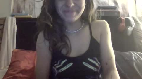 Snapshot of guidemeslow chatting on 03-29-26, 10:48 I hope my ex can see this online show from 03-29-26, 10:48