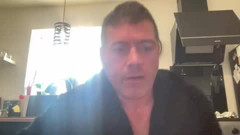 guil0 online show from 10-26-25, 10:43