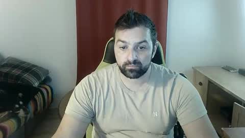 guillaume666286050 online show from 10-04-25, 08:23