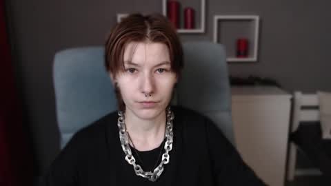 Snapshot of guitarandangell chatting on 11-25-25, 07:30 guitarandangell online show from 11-25-25, 07:30