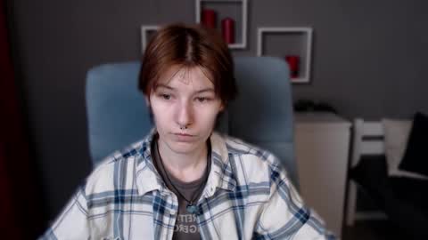 Snapshot of guitarandangell chatting on 11-26-25, 11:00 guitarandangell online show from 11-26-25, 11:00