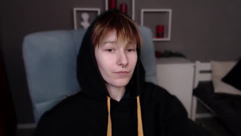 guitarandangell online show from 02-26-26, 02:38