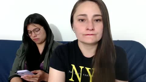 Vane blonde and Hazell black hair online show from 10-05-25, 12:42