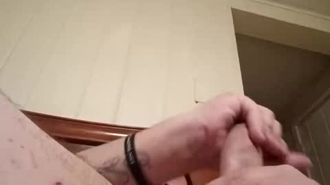 Snapshot of gundomx420 chatting on 11-03-25, 08:04 gundomx420 online show from 11-03-25, 08:04