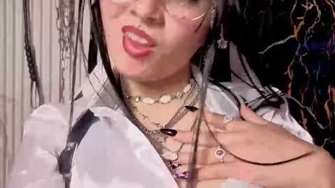 Miss online show from 09-21-25, 01:46