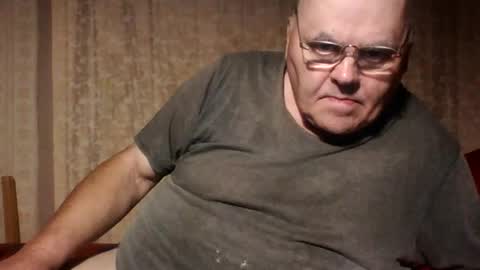 guyboy73 online show from 09-12-25, 02:33