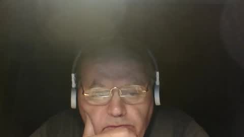 guyboy73 online show from 09-17-25, 12:34
