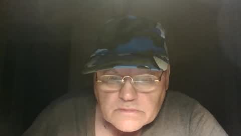 guyboy73 online show from 09-18-25, 12:23