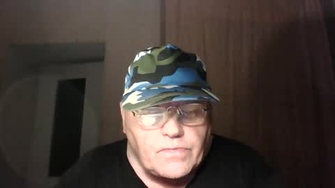 guyboy73 online show from 09-21-25, 08:10