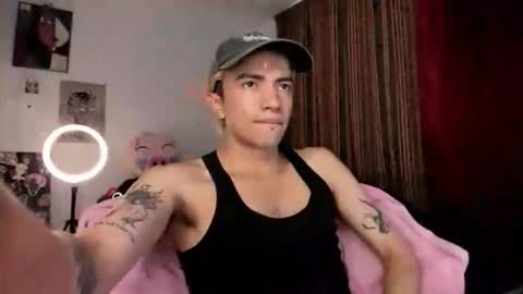 guynextdoor__ online show from 09-18-25, 07:49