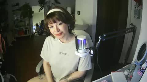 gvieangelic online show from 01-05-25, 01:35