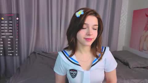 Lisa online show from 10-18-25, 01:08