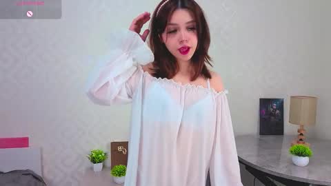 Lisa online show from 11-28-25, 01:30