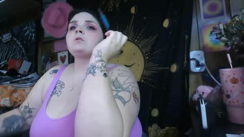 Goddess Fe online show from 10-01-25, 01:22