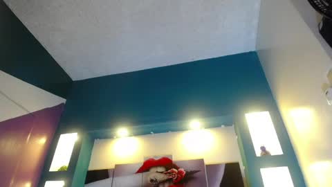 gygy_fox_09 online show from 04-10-26, 09:52